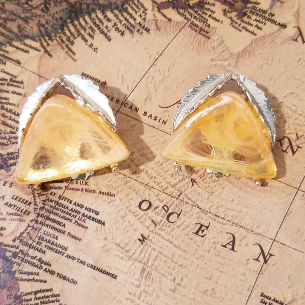 Vintage Bakelite Earrings